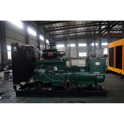 400kw凱普柴油發(fā)電機(jī)組-凱普12缸柴油機(jī)KPV450柴油發(fā)電機(jī)組,缸徑/行程：135/155mm,柴油發(fā)電機(jī)組水冷發(fā)動(dòng)機(jī)功率450KW,柴油發(fā)電機(jī)組配套馬拉松斯坦福發(fā)電機(jī)。廠價(jià)直銷歡迎選購：13773399855。