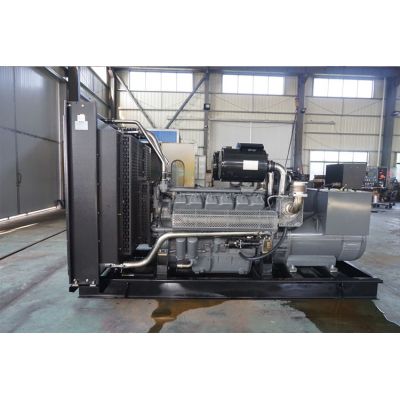 工廠直銷400KW柴油發(fā)電機(jī)，品牌有廣西玉柴、無錫動(dòng)力、威曼、通柴等柴油發(fā)電機(jī)組。廠價(jià)直銷歡迎選購：13773399855。