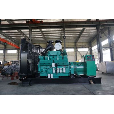 工廠直銷450KW柴油發(fā)電機(jī)，品牌有無錫動(dòng)力、通柴、三菱、道依茨等柴油發(fā)電機(jī)組。廠價(jià)直銷歡迎選購：13773399855。
