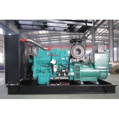 300kw重慶康明斯柴油發(fā)電機組-重慶康明斯6缸柴油機MTAA11-G3柴油發(fā)電機組,缸徑/行程：125/147mm,柴油發(fā)電機組水冷發(fā)動機功率310KW,柴油發(fā)電機組配套馬拉松斯坦福發(fā)電機。廠價直銷歡迎選購：13773399855。