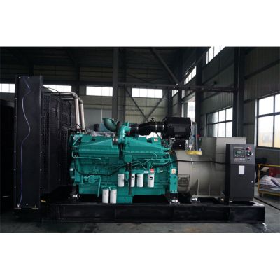 900kw重慶康明斯柴油發(fā)電機組-重慶康明斯12缸柴油機KTA38-G5柴油發(fā)電機組,缸徑/行程：159/159mm,柴油發(fā)電機組水冷發(fā)動機功率970KW,柴油發(fā)電機組配套馬拉松斯坦福發(fā)電機。廠價直銷歡迎選購：13773399855。