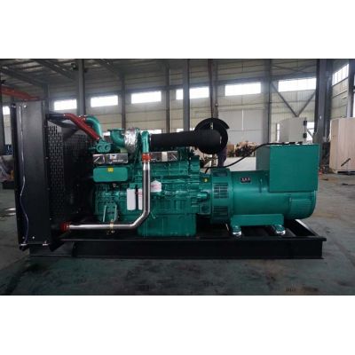 400kw玉柴柴油發(fā)電機組-玉柴6缸柴油機YC6T600L-D22柴油發(fā)電機組,缸徑/行程：145/165mm,柴油發(fā)電機組水冷發(fā)動機功率441W,柴油發(fā)電機組配套馬拉松斯坦福發(fā)電機。廠價直銷歡迎選購：13773399855。