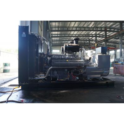 500kw無錫動(dòng)力柴油發(fā)電機(jī)組-無錫動(dòng)力12缸柴油機(jī)WD269TAD45柴油發(fā)電機(jī)組,缸徑/行程：138/150mm,柴油發(fā)電機(jī)組水冷發(fā)動(dòng)機(jī)功率512KW,柴油發(fā)電機(jī)組配套馬拉松斯坦福發(fā)電機(jī)。廠價(jià)直銷歡迎選購：13773399855。