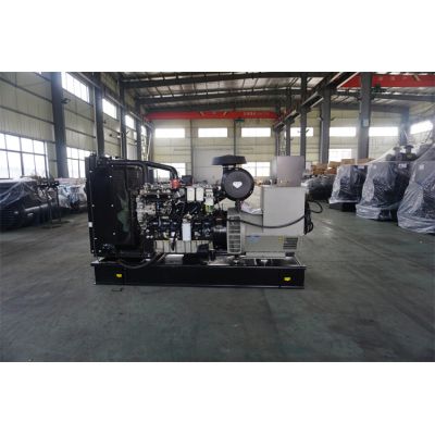 120kw珀金斯柴油發(fā)電機(jī)組-珀金斯6缸柴油機(jī)1106A-70TAG2柴油發(fā)電機(jī)組,缸徑/行程：105/135mm,柴油發(fā)電機(jī)組水冷發(fā)動機(jī)功率153KW,柴油發(fā)電機(jī)組配套馬拉松斯坦福發(fā)電機(jī)。廠價(jià)直銷歡迎選購：13773399855。