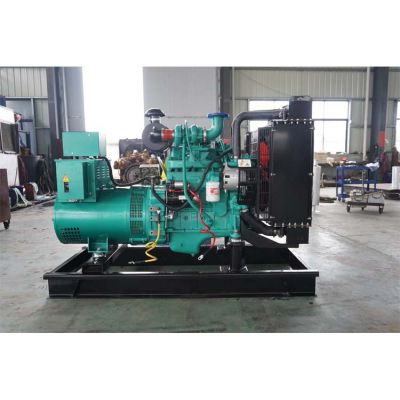 40kw東風(fēng)康明斯柴油發(fā)電機組-東風(fēng)康明斯4缸柴油機4BTA3.9-G2柴油發(fā)電機組,缸徑/行程：102/120mm,柴油發(fā)電機組水冷發(fā)動機功率50KW,柴油發(fā)電機組配套馬拉松斯坦福發(fā)電機。廠價直銷歡迎選購：13773399855。