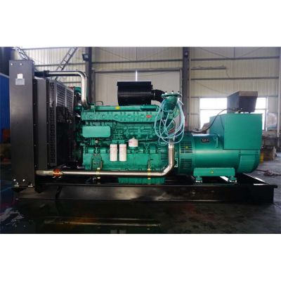 500kw玉柴柴油發(fā)電機(jī)組-玉柴6缸柴油機(jī)YC6TD780-D31柴油發(fā)電機(jī)組,缸徑/行程：152/180mm,柴油發(fā)電機(jī)組水冷發(fā)動(dòng)機(jī)功率572KW,柴油發(fā)電機(jī)組配套馬拉松斯坦福發(fā)電機(jī)。廠價(jià)直銷歡迎選購：13773399855。