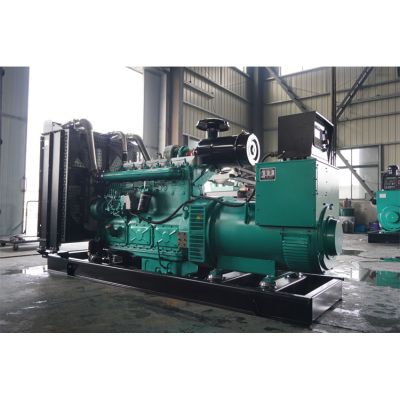 200kw康沃柴油發(fā)電機(jī)組-康沃6缸柴油機(jī)KW13G310D2柴油發(fā)電機(jī)組,缸徑/行程：135/150mm,柴油發(fā)電機(jī)組水冷發(fā)動(dòng)機(jī)功率227KW,柴油發(fā)電機(jī)組配套馬拉松斯坦福發(fā)電機(jī)。廠價(jià)直銷歡迎選購(gòu)：13773399855。