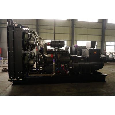 900kw康沃柴油發(fā)電機(jī)組-康沃12缸柴油機(jī)KW33G1310D2柴油發(fā)電機(jī)組,缸徑/行程：138/168mm,柴油發(fā)電機(jī)組水冷發(fā)動(dòng)機(jī)功率960KW,柴油發(fā)電機(jī)組配套馬拉松斯坦福發(fā)電機(jī)。廠價(jià)直銷歡迎選購(gòu)：13773399855。