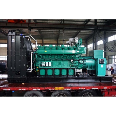1000KW玉柴柴油發(fā)電機組-玉柴12缸柴油機YC12VTD1680-D30,柴油發(fā)電機組缸徑/行程：152/180mm,柴油發(fā)電機組水冷發(fā)動機功率990KW,柴油發(fā)電機組配套馬拉松斯坦福發(fā)電機。廠價直銷歡迎選購：13773399855。