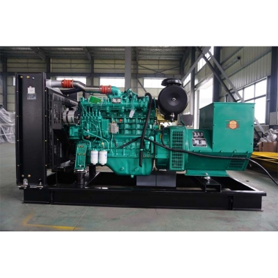 150KW玉柴柴油發(fā)電機組-玉柴6缸柴油機YCD6Q33H6-235,柴油發(fā)電機組缸徑/行程：108/135mm,柴油發(fā)電機組水冷發(fā)動機功率176KW,柴油發(fā)電機組配套馬拉松斯坦福發(fā)電機。廠價直銷歡迎選購：13773399855。