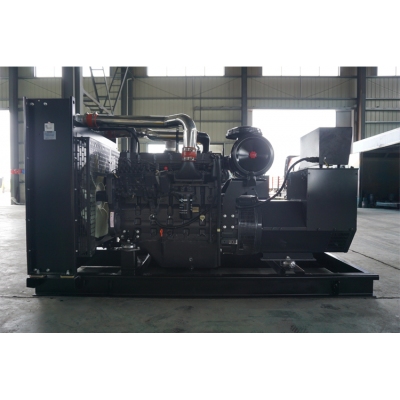 200kw上柴動(dòng)力柴油發(fā)電機(jī)組-上柴股份6缸柴油機(jī)6DTAA8.9-G31柴油發(fā)電機(jī)組,缸徑/行程：114/144mm,柴油發(fā)電機(jī)組水冷發(fā)動(dòng)機(jī)功率204KW,柴油發(fā)電機(jī)組配套馬拉松斯坦福發(fā)電機(jī)。廠價(jià)直銷歡迎選購(gòu)：13773399855。