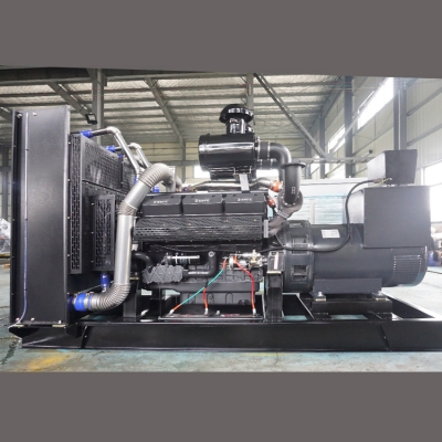 600kw上柴動(dòng)力柴油發(fā)電機(jī)組-上柴股份6缸柴油機(jī)6KTAA25-G34柴油發(fā)電機(jī)組,缸徑/行程：170/185mm,柴油發(fā)電機(jī)組水冷發(fā)動(dòng)機(jī)功率629KW,柴油發(fā)電機(jī)組配套馬拉松斯坦福發(fā)電機(jī)。廠價(jià)直銷歡迎選購(gòu)：13773399855。