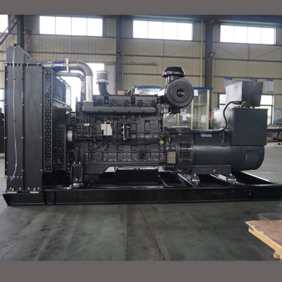500kw上柴動(dòng)力柴油發(fā)電機(jī)組-上動(dòng)力6缸柴油機(jī)6KTAA25-G35柴油發(fā)電機(jī)組,缸徑/行程：170/185mm,柴油發(fā)電機(jī)組水冷發(fā)動(dòng)機(jī)功率572KW,柴油發(fā)電機(jī)組配套馬拉松斯坦福發(fā)電機(jī)。廠價(jià)直銷歡迎選購(gòu)：13773399855。